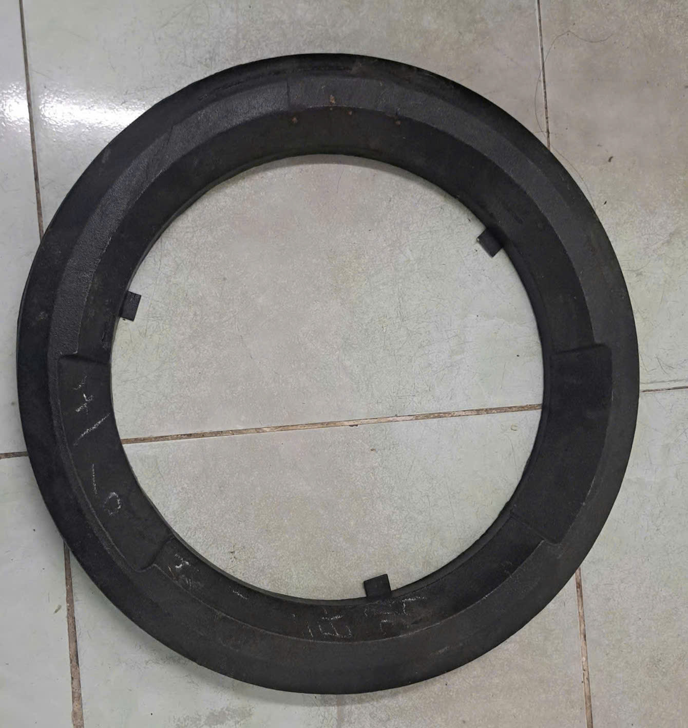 kiềng gang bếp á quạt thổi kiềng gang bếp á quạt thổi
